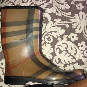 Authentic Burberry Rain Boots